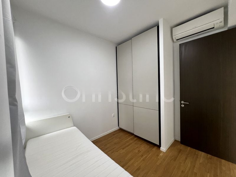 AVENUE SOUTH RESIDENCE 4