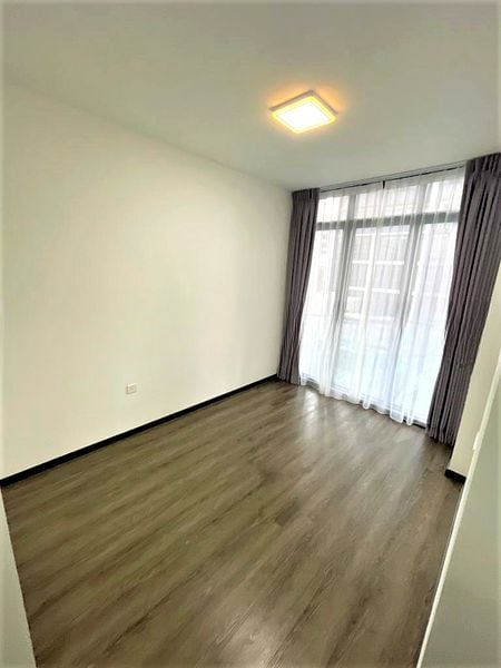 SYMPHONY SUITES 8