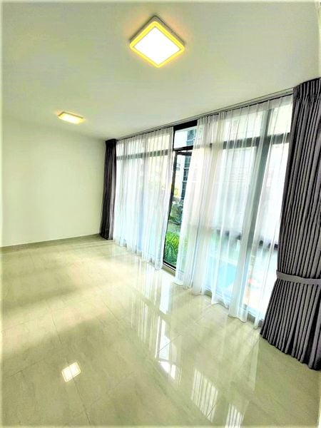 SYMPHONY SUITES 2