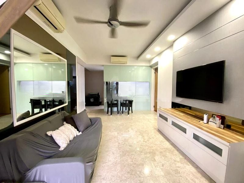 THE LAKEFRONT RESIDENCES 2