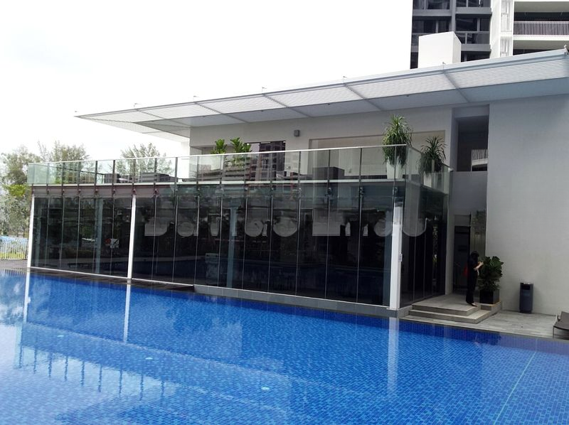 THE LAKEFRONT RESIDENCES 9