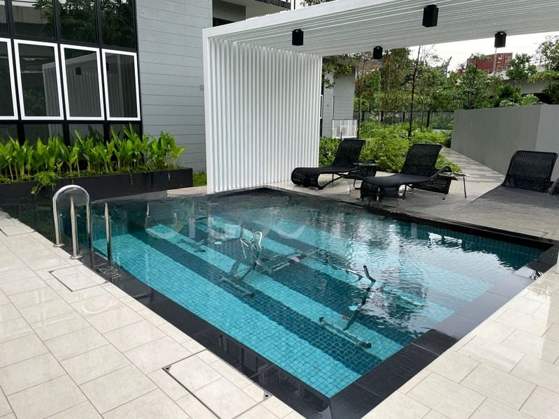 THE VERANDAH RESIDENCES 9