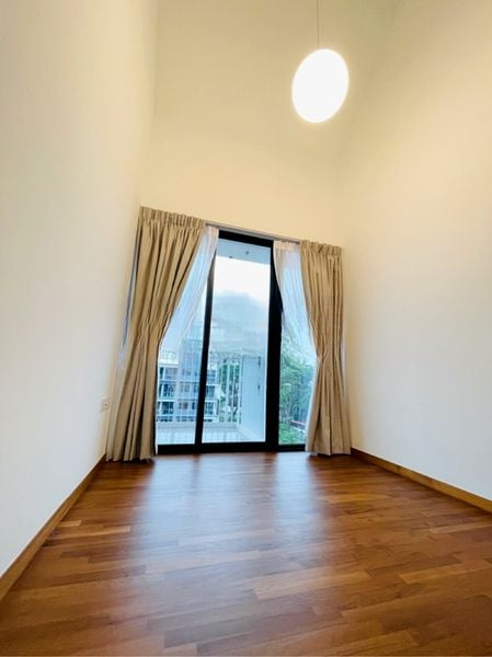 THE VERANDAH RESIDENCES 12