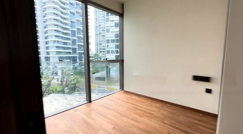 COASTLINE RESIDENCES 2