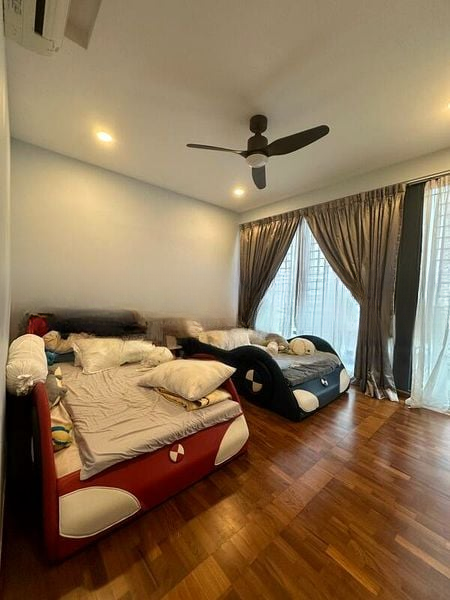 SKYPARK RESIDENCES 3
