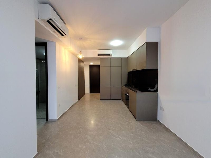 PARK COLONIAL 8