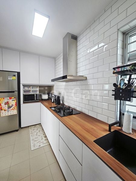 BT BATOK EAST AVE 6 15