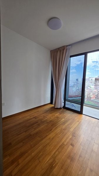 STIRLING RESIDENCES 2