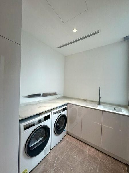 THE MARQ ON PATERSON HILL 2