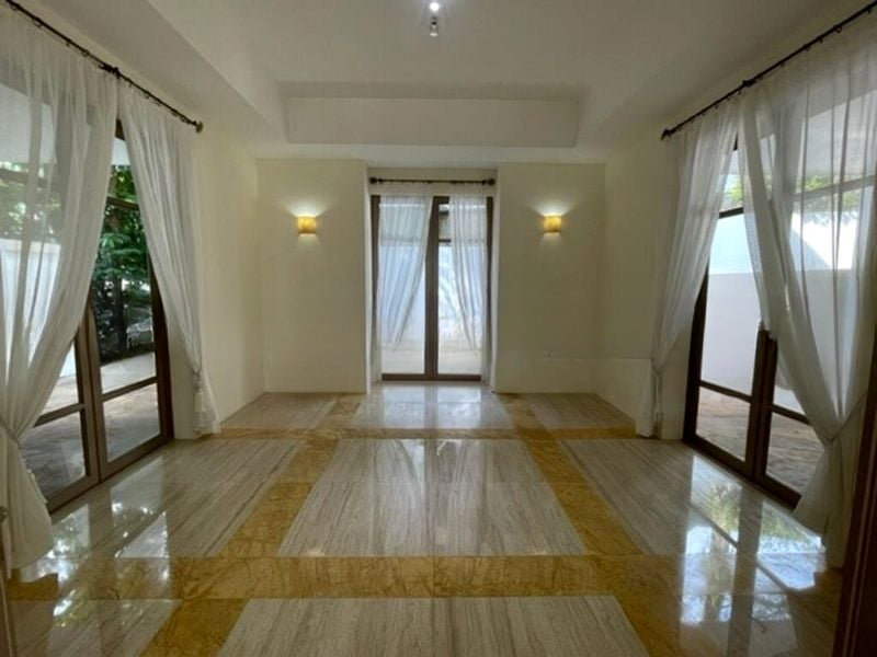 NON-LANDED HOUSING DEVELOPMENT 8