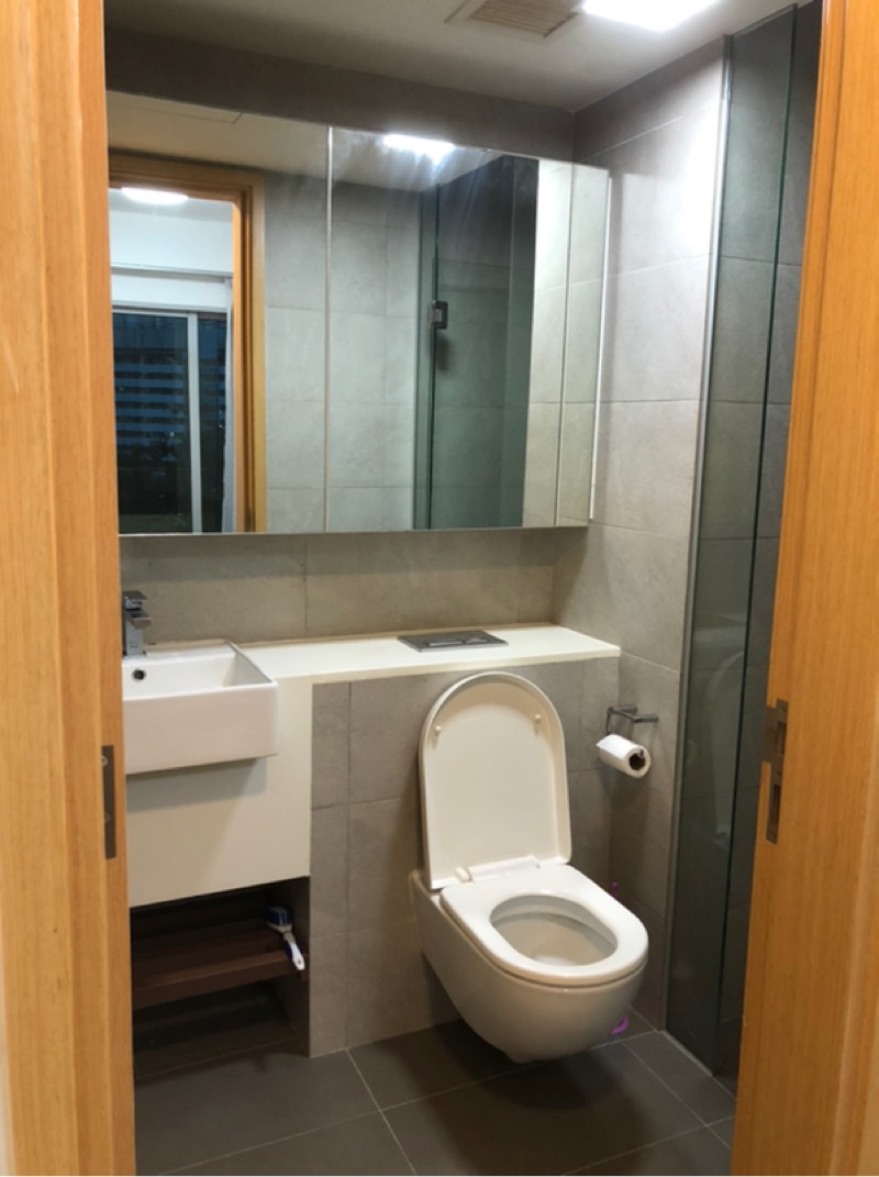 EIGHT RIVERSUITES 12