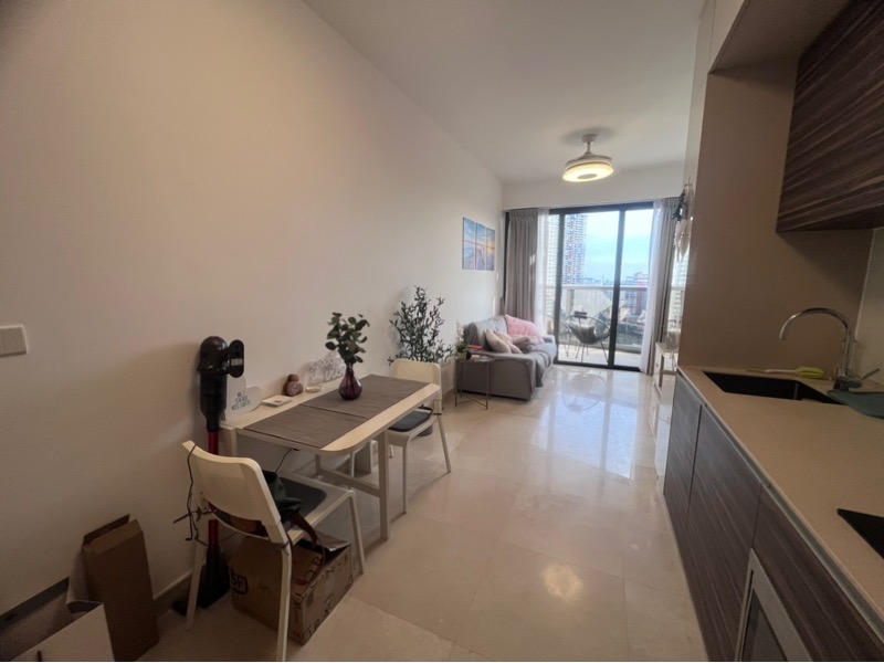 COMMONWEALTH TOWERS 18