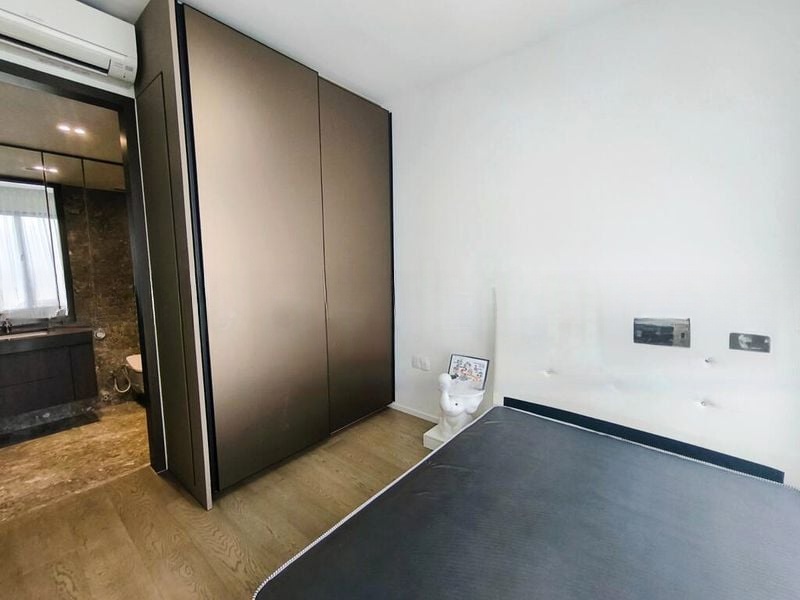 AVENUE SOUTH RESIDENCE 4