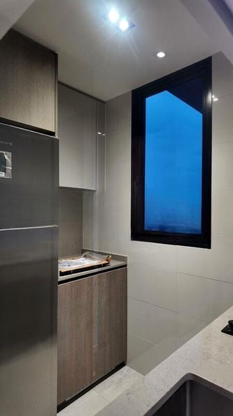 AVENUE SOUTH RESIDENCE 6