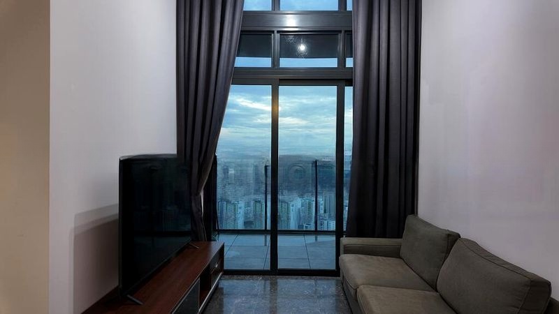 AVENUE SOUTH RESIDENCE 7