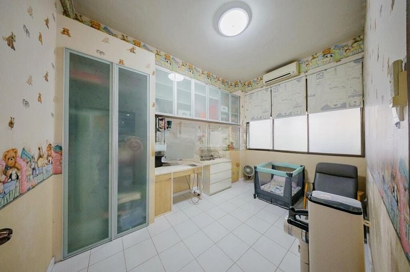 BEDOK PESARI 5