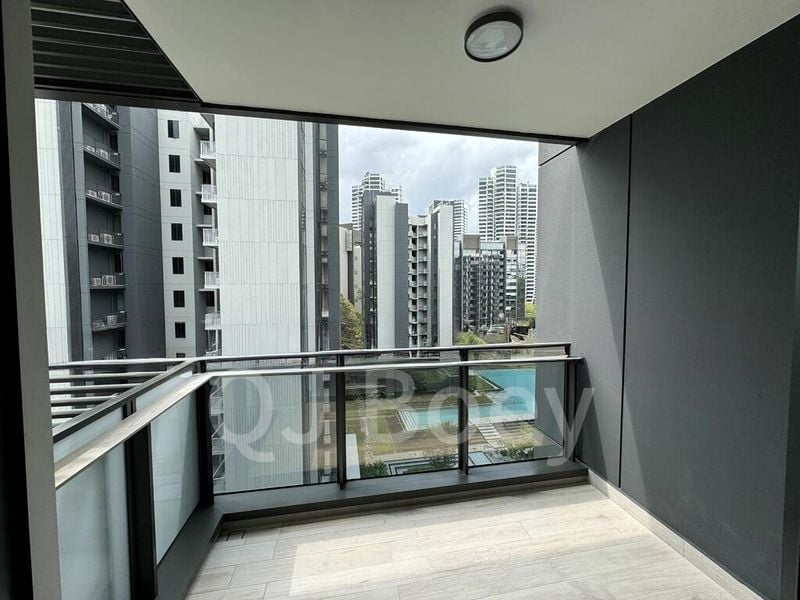 LEEDON GREEN 14