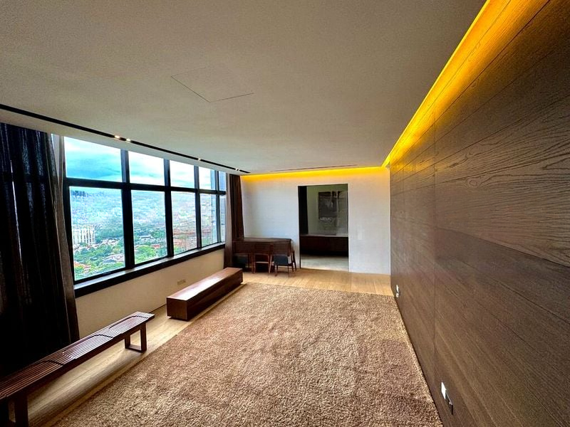 BEVERLY HILL 5