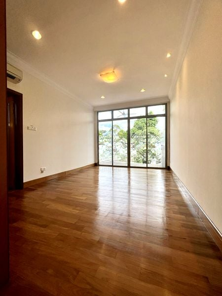 HOLLAND GROVE PARK 6