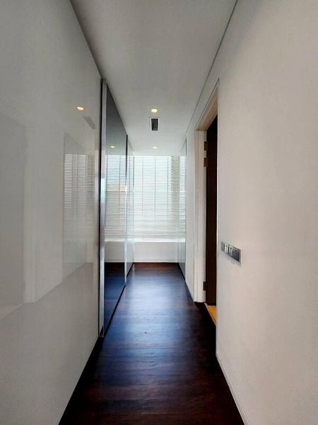 TOMLINSON HEIGHTS 8
