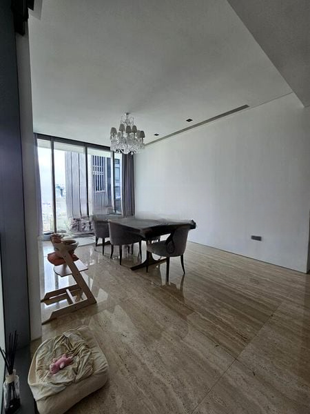 THE MARQ ON PATERSON HILL 8