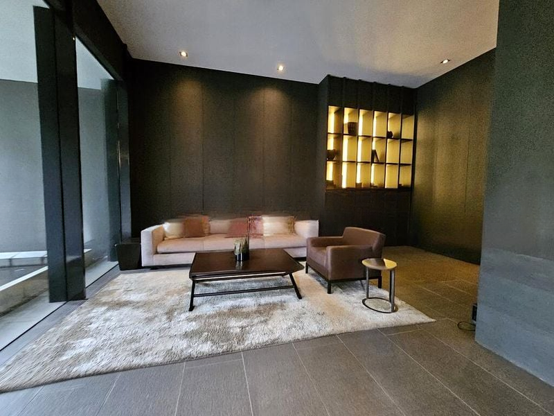 THE MARQ ON PATERSON HILL 5