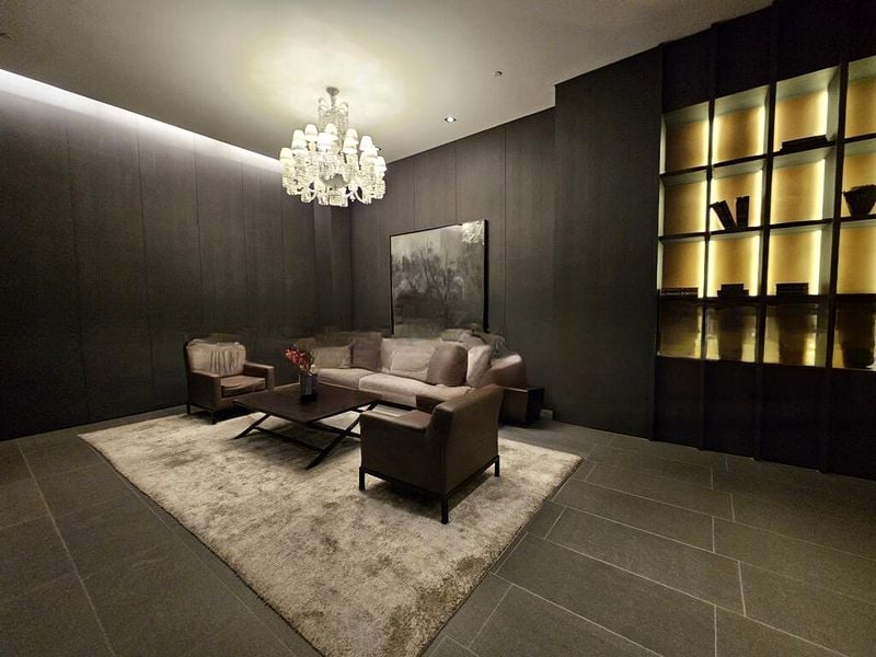 THE MARQ ON PATERSON HILL 4