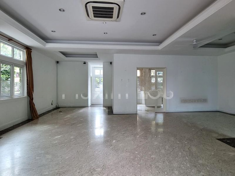 PEIRCE VILLAS 5