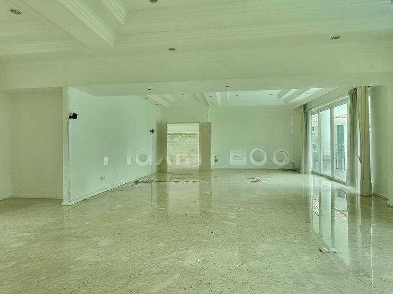 PEIRCE VILLAS 12