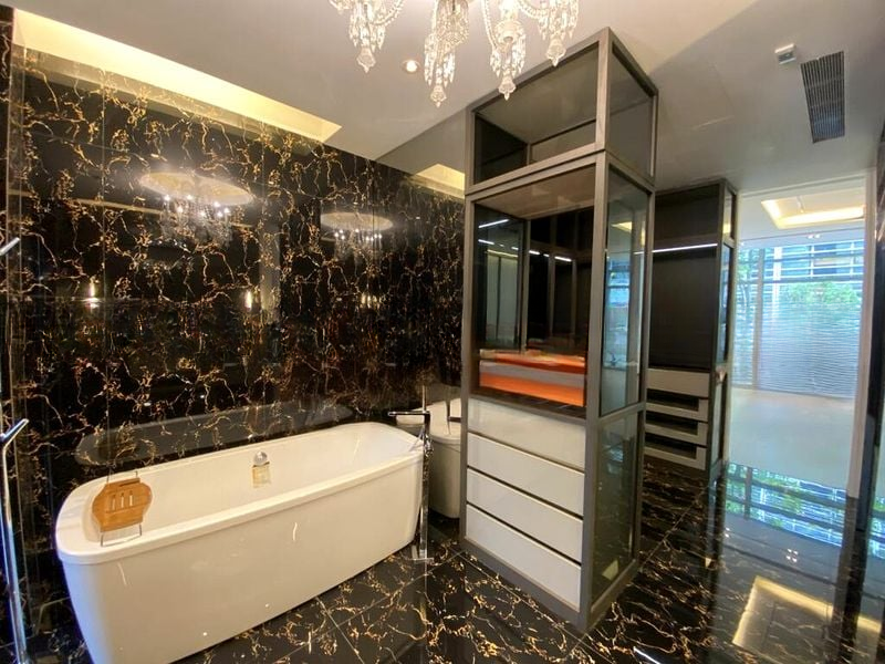 NASSIM PARK RESIDENCES 4