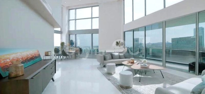 THE TATE RESIDENCES 7