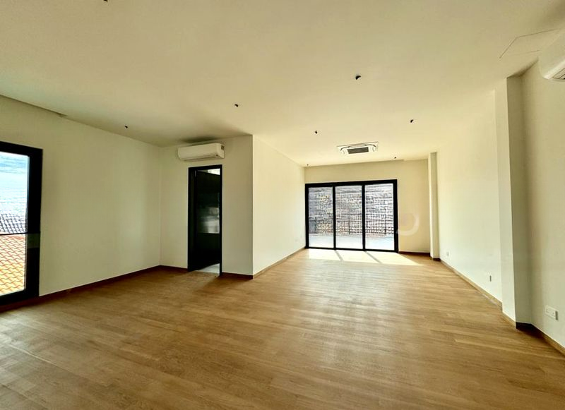 SEA VIEW PARK 14