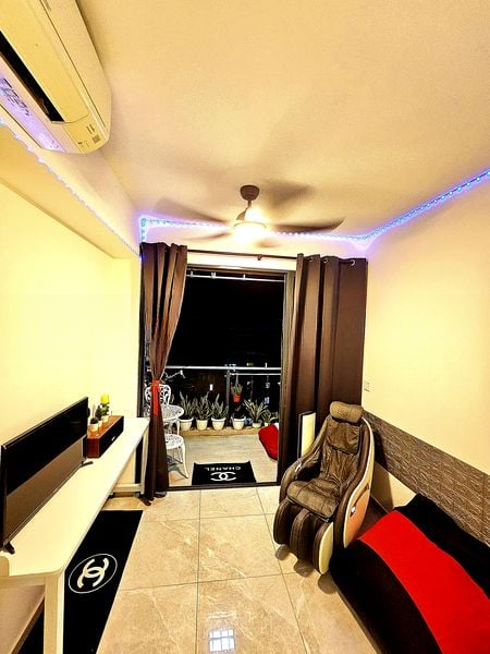 STIRLING RESIDENCES 4