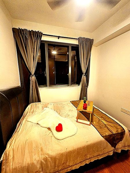 STIRLING RESIDENCES 13