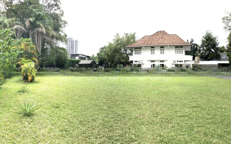 NON-LANDED HOUSING DEVELOPMENT