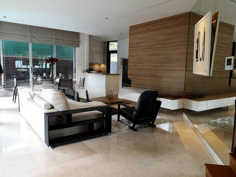 ALEX RESIDENCES 7