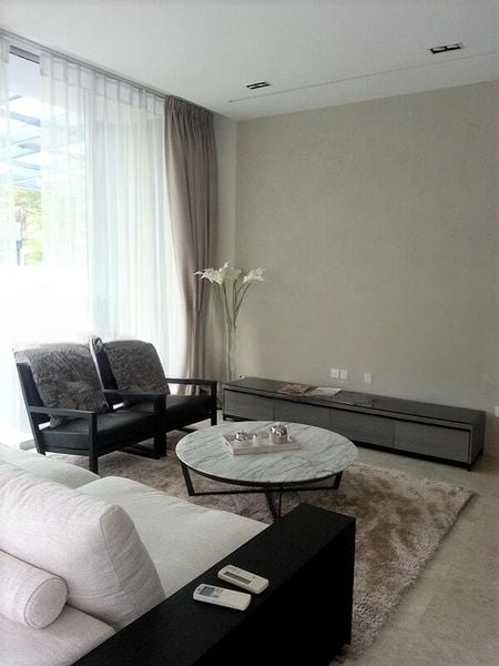 THE BOULEVARD RESIDENCE 9