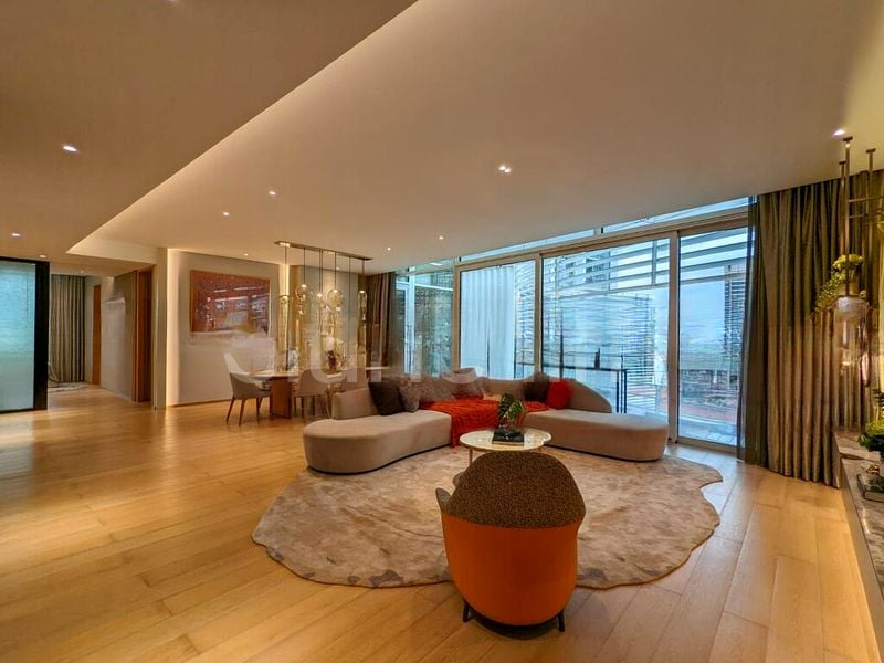 THE TATE RESIDENCES 5