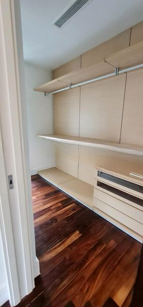 THE TATE RESIDENCES 5