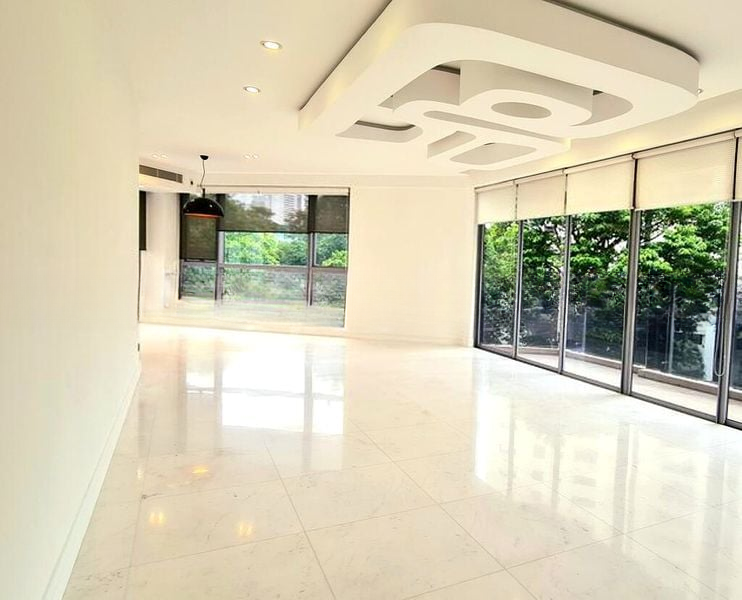 THE TATE RESIDENCES 1