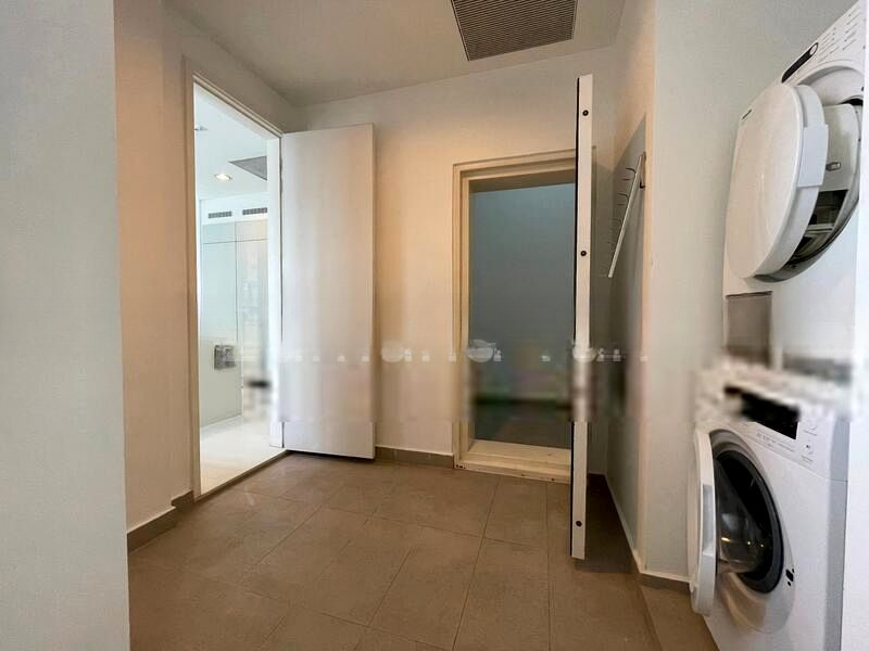 THE TATE RESIDENCES 8
