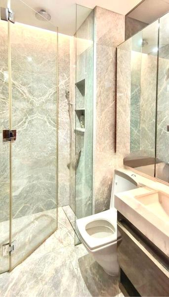 THE ORCHARD RESIDENCES 4