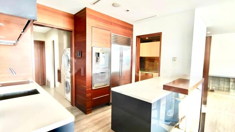 THE ORCHARD RESIDENCES 9