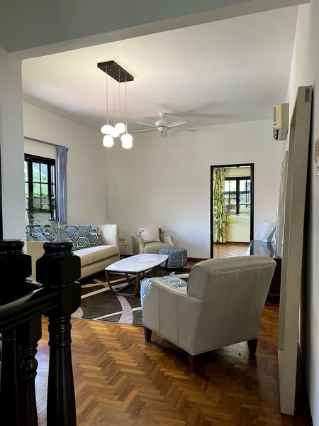 ALLAMANDA GROVE 8