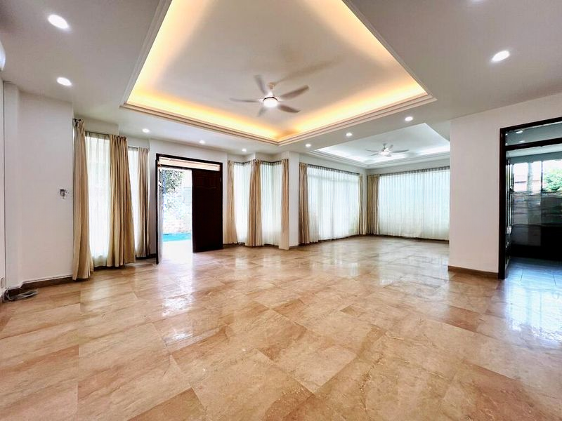 BRADDELL HEIGHTS ESTATE 14