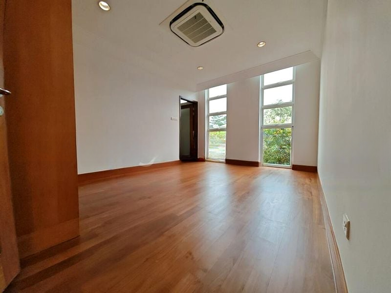 HILLVIEW GARDEN ESTATE 1
