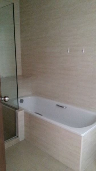 TANGLIN HILL CONDOMINIUM 6