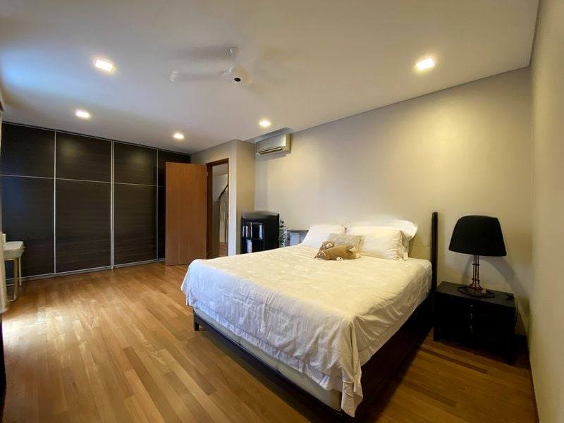 HILLVIEW GARDEN ESTATE 12