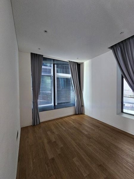 SOUTH BEACH RESIDENCES 13