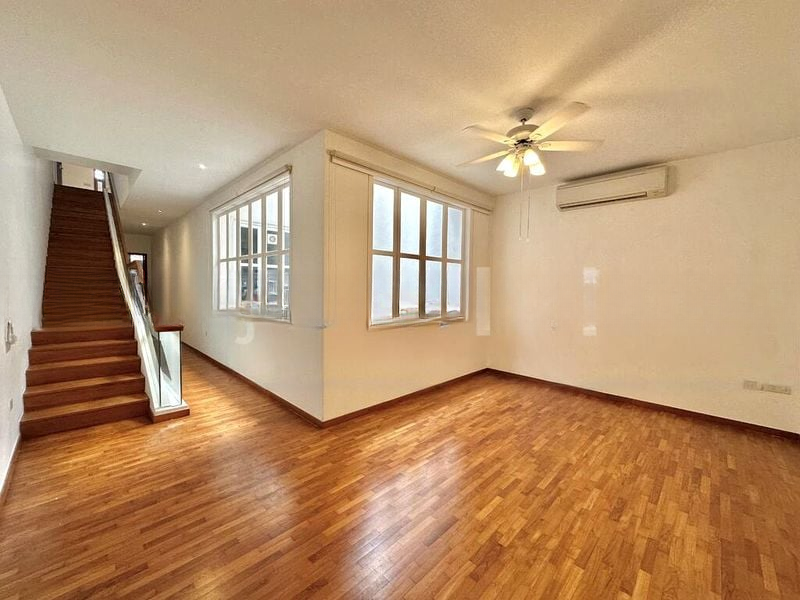 THE WHARF RESIDENCE 7